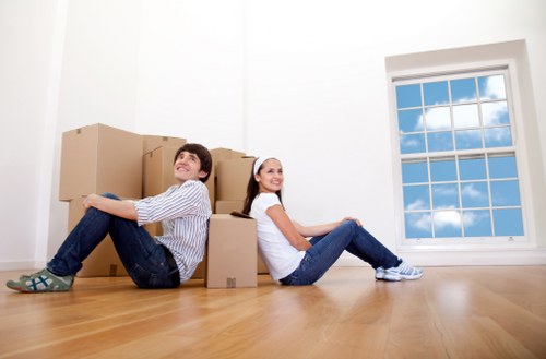 Residential and commercial moving service for Edgware customers